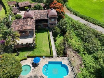 Vivienda de lujo en venta Valle de Bravo, Estado de México