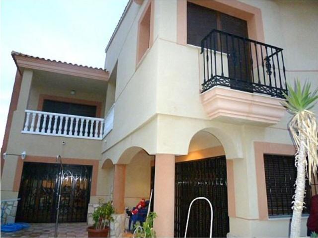 Vivienda de alto standing en venta Vera, España