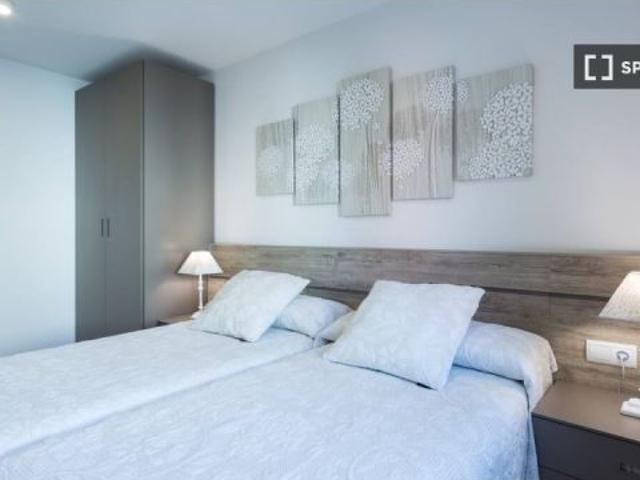 Vivienda elegante en pleno barrio Santa Cruz