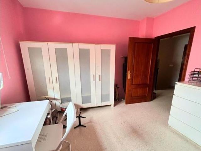 Vivienda en venta con amplitud y comodidad en excelente ubicación