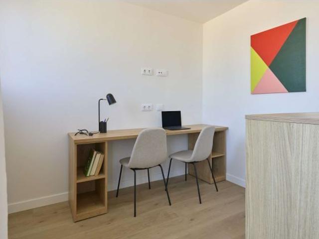 Vivienda en alquiler en Valdeacederas con 1 habitación, todos los gastos incluidos