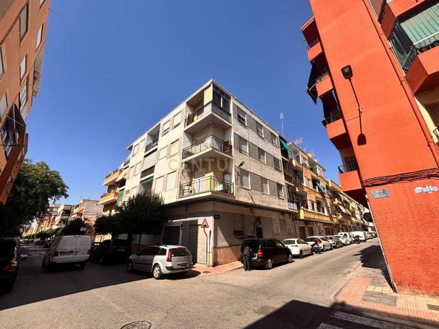 Vivienda en alquiler situada en calle Milagros Maestre Esteve 106, Elda