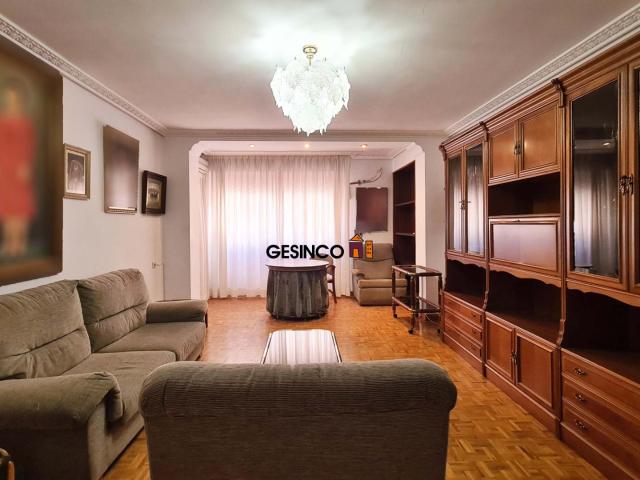 VIVIENDA EN AMPLIA AVENIDA EN VENTA EN ONTINYENT