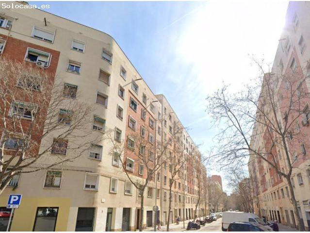 VIVIENDA EN BARCELONA