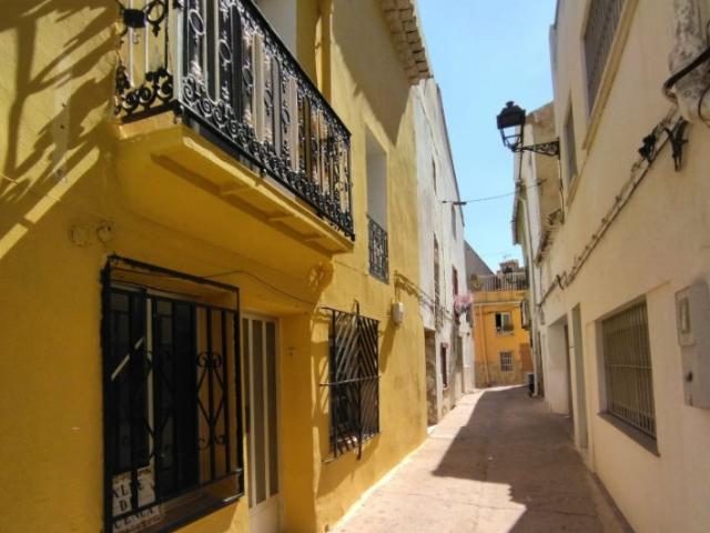 Vivienda en C/ Encarnación, Requena Valencia