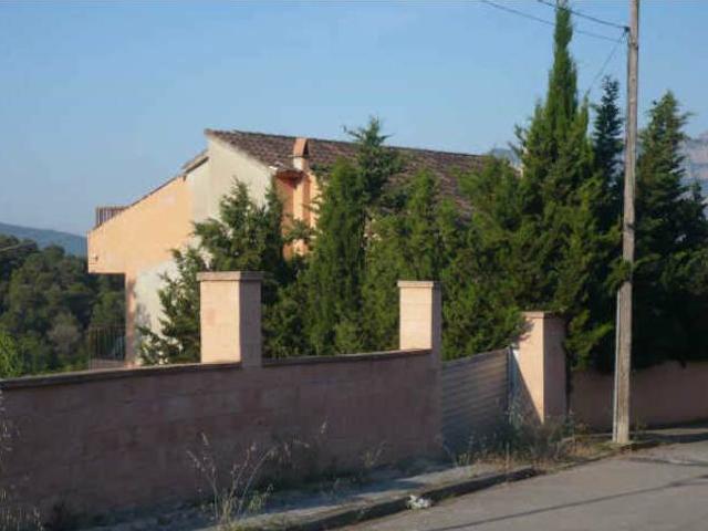 Vivienda en C/ La Bauma Nº 13 en Rellinars Barcelona