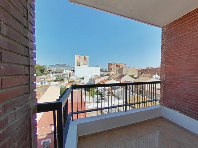 Vivienda en C/ Los Pinos Valencia