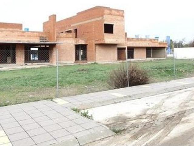 VIVIENDA EN CONSTRUCCIÓN EN VENTA EN EL CARPIO CÓRDOBA