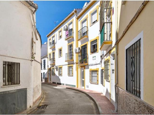 Vivienda en el centro de Coin, con todos los servicios al alcance de la mano