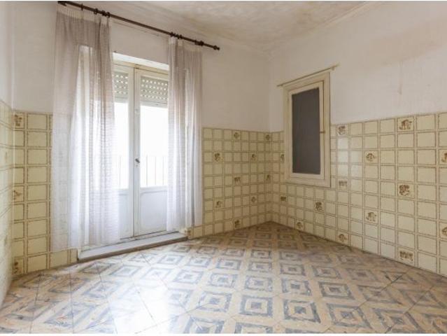 ¡VIVIENDA EN EL CENTRO DE ELDA PARA HACER A TU GUSTO!
