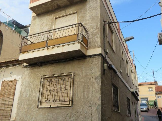 VIVIENDA EN EL PUNTAL