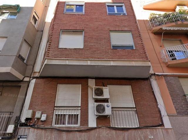VIVIENDA EN ELCHE