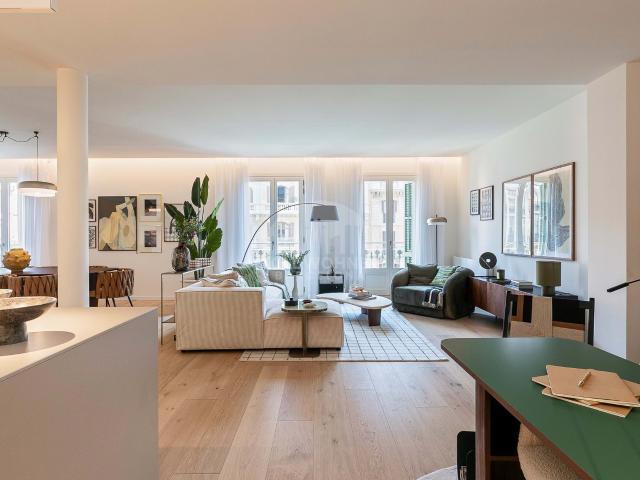 Vivienda en finca totalmente rehabilitada en Rambla Catalunya