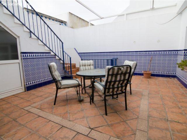 Vivienda en planta alta con 3 Habitaciones y amplios espacios!