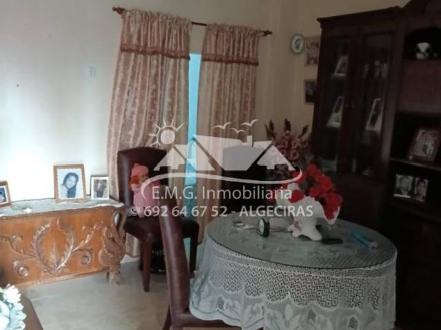 VIVIENDA EN PLANTA BAJA