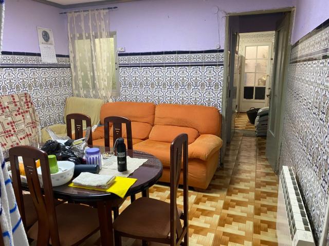 VIVIENDA EN PLANTA BAJA, ZONA NORTE