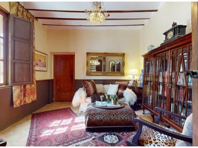 Vivienda en planta baja con 5 dormitorios en Corvera