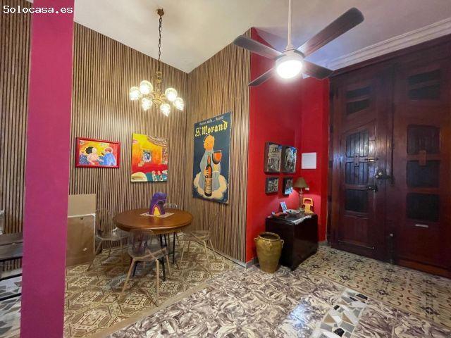 Vivienda en planta baja con amplio patio interior