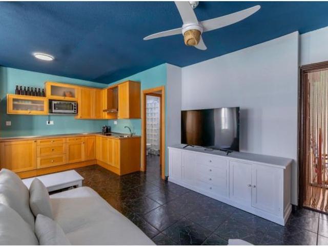 Vivienda en planta baja, orientación sur con piscina comunitaria y a solo 500 m de la playa