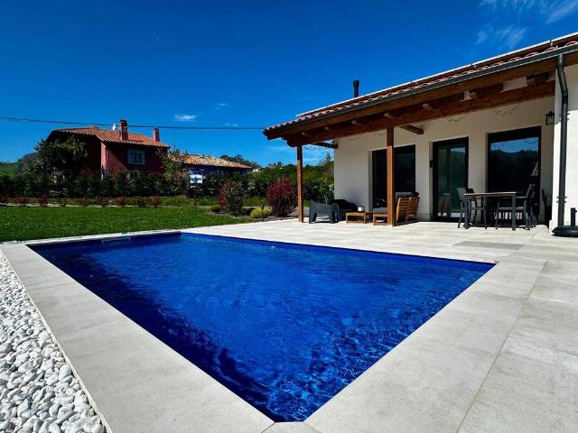 Vivienda exclusiva de 108 m2 en venta Ribadesella, Asturias