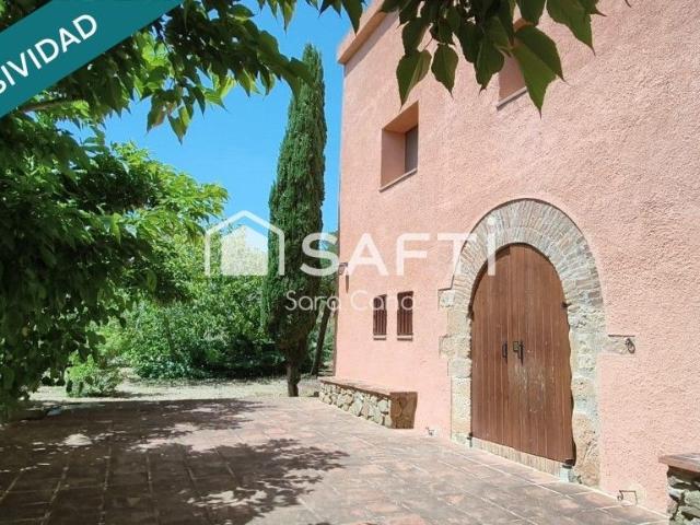 Vivienda exclusiva de 103429 m2 en venta La Selva del Campo, España