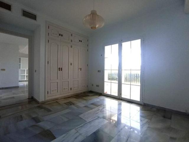 Vivienda exclusiva de 133 m2 en venta Manilva, Andalucía