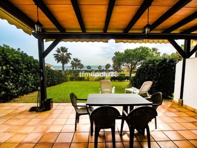 Vivienda exclusiva de 157 m2 en venta Manilva, España