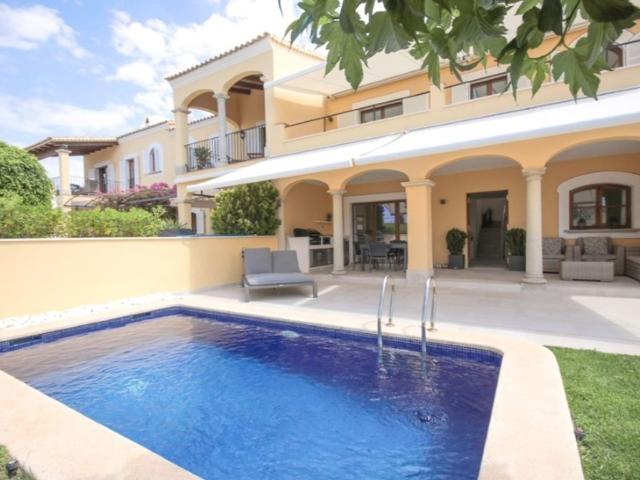 Vivienda exclusiva de 158 m2 en venta Calvià, Baleares