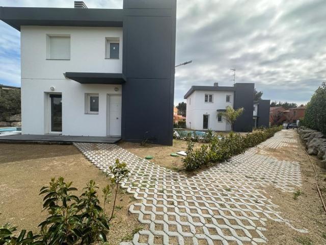 Vivienda de alto standing en venta Mont roig del Camp, España