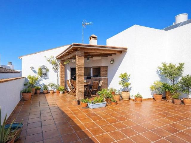 Vivienda exclusiva de 150 m2 en venta Estepona, España
