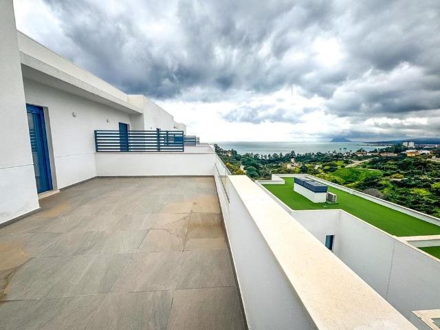 Vivienda exclusiva de 152 m2 en venta Manilva, España