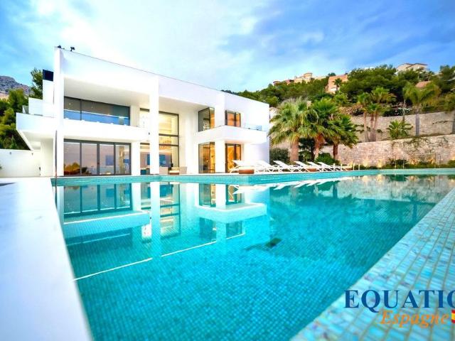 Vivienda exclusiva de 1600 m2 en venta Altea, Comunidad Valenciana