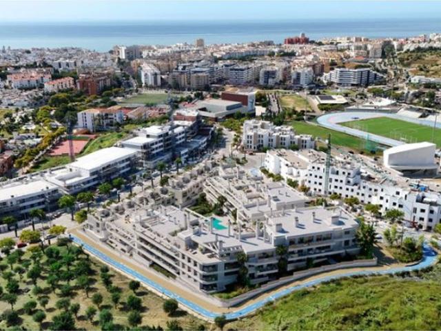 Vivienda exclusiva de 178 m2 en venta Estepona, Andalucía