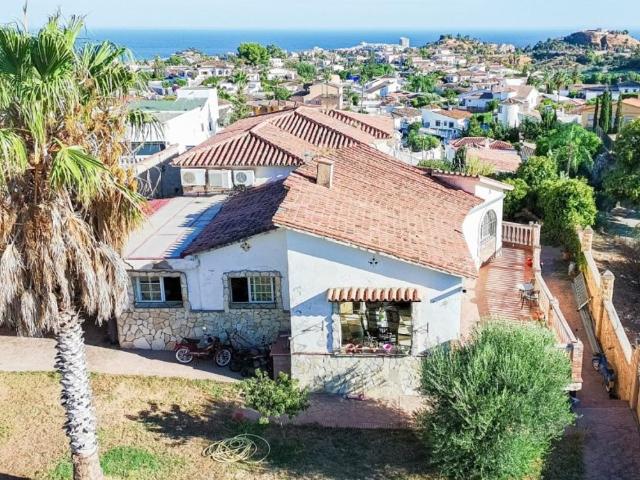 Vivienda exclusiva de 180 m2 en venta Benalmádena, España