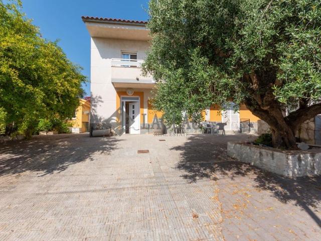 Vivienda exclusiva de 180 m2 en venta Vilanova i la Geltrú, España