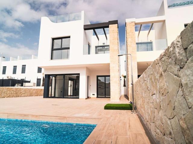 Vivienda exclusiva de 194 m2 en venta Orihuela, Comunidad Valenciana