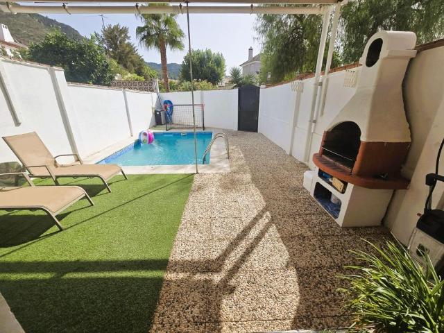 Vivienda exclusiva de 195 m2 en venta Alhaurín de la Torre, Andalucía