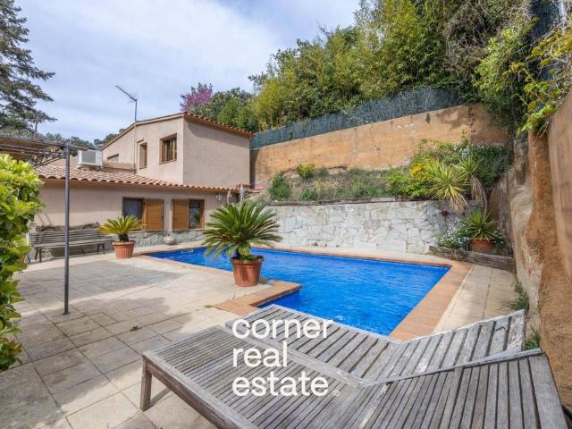 Vivienda exclusiva de 190 m2 en venta Molins de Rei, Cataluña