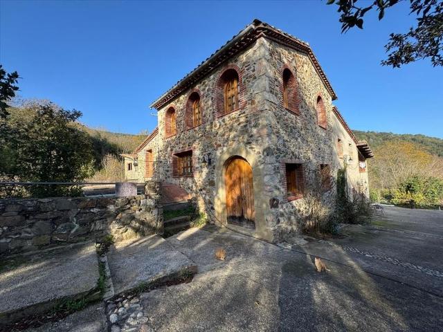 Vivienda exclusiva de 204 m2 en venta Amer, España