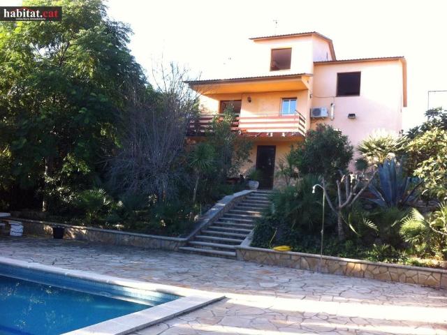 Vivienda exclusiva de 208 m2 en venta Canyellas, España