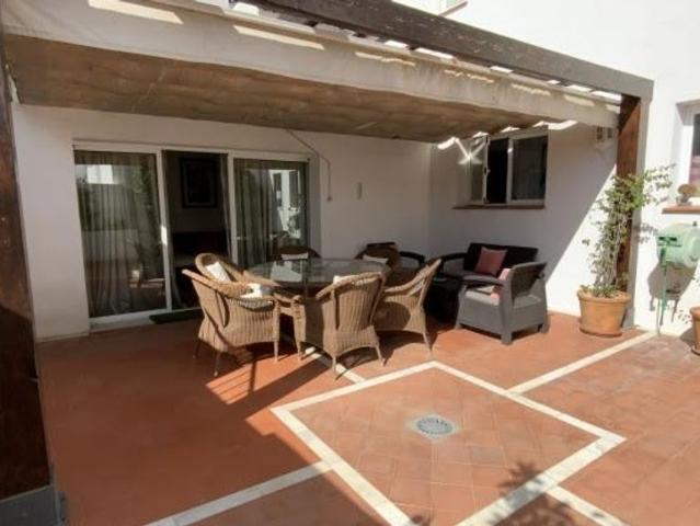 Vivienda exclusiva de 200 m2 en venta Marbella, Andalucía