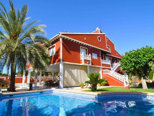 Vivienda exclusiva de 200 m2 en venta Playas de Orihuela, España