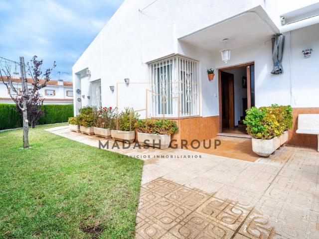 Vivienda exclusiva de 202 m2 en venta Miami Playa, Cataluña