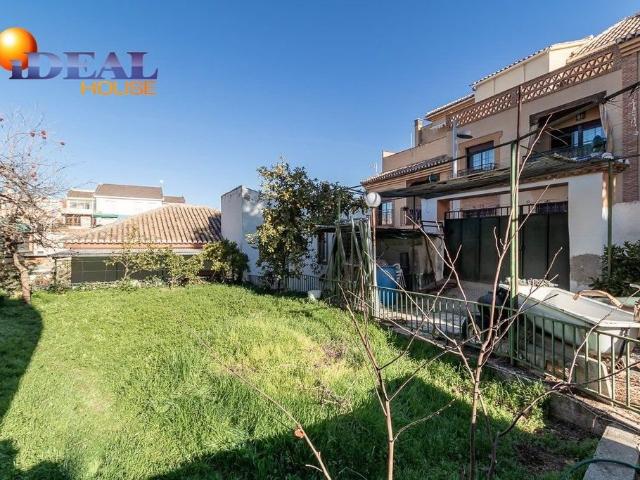 Vivienda exclusiva de 210 m2 en venta Huétor Vega, Andalucía