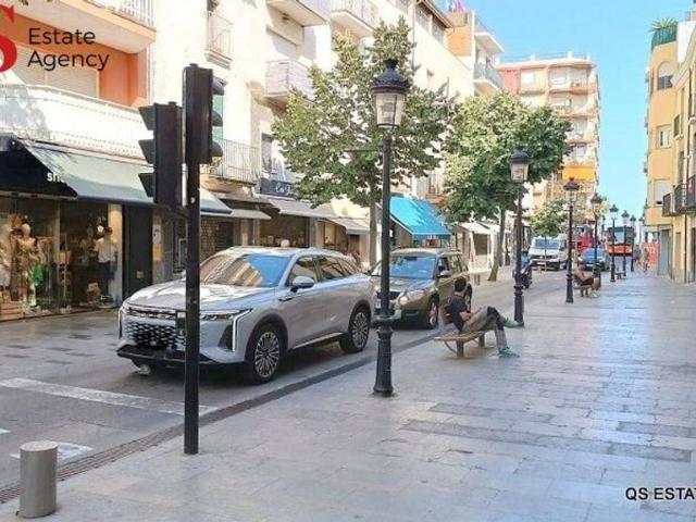 Vivienda exclusiva de 212 m2 en venta Blanes, España