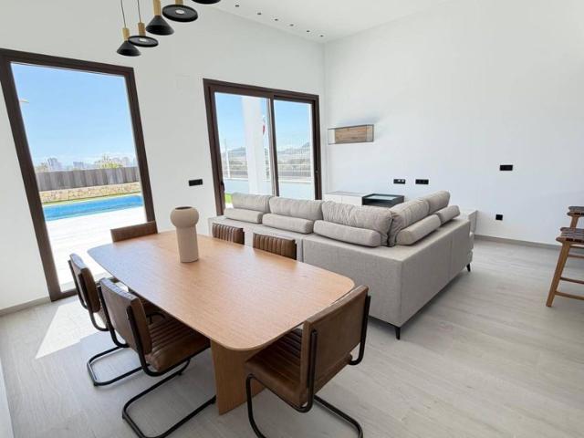 Vivienda exclusiva de 224 m2 en venta Finestrat, Comunidad Valenciana
