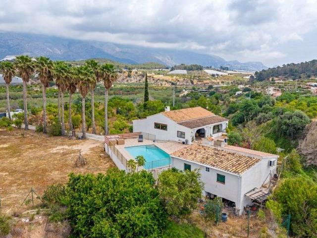 Vivienda exclusiva de 220 m2 en venta la Nucia, España