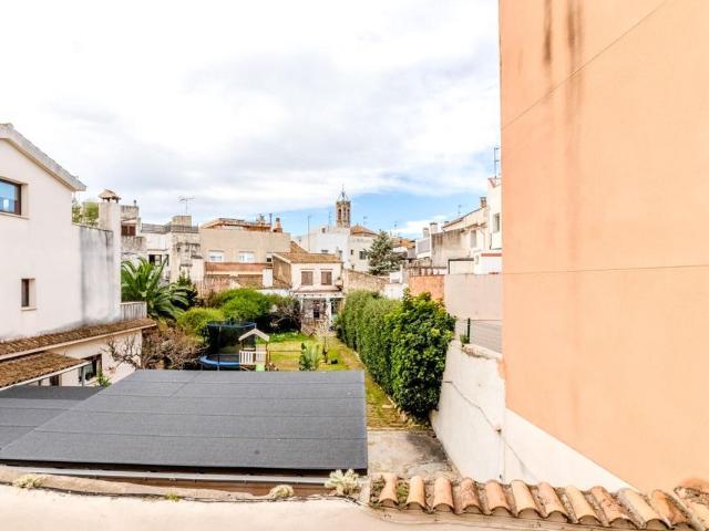 Vivienda exclusiva de 244 m2 en venta Vilanova i la Geltrú, España