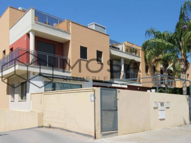 Vivienda exclusiva de 247 m2 en venta San Antonio de Benagéber, Comunidad Valenciana
