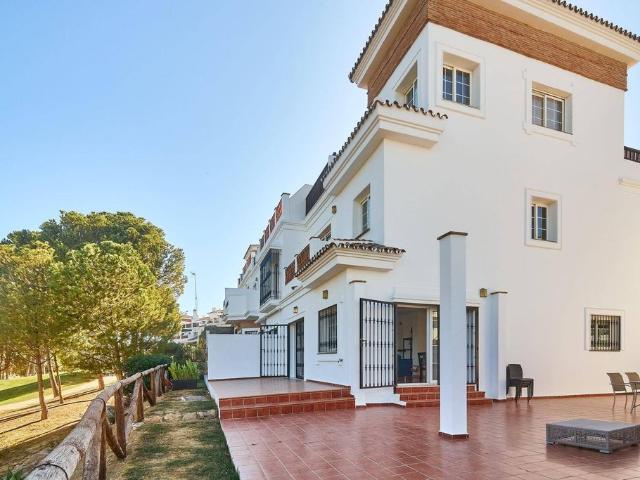 Vivienda exclusiva de 254 m2 en venta Alhaurín de la Torre, España